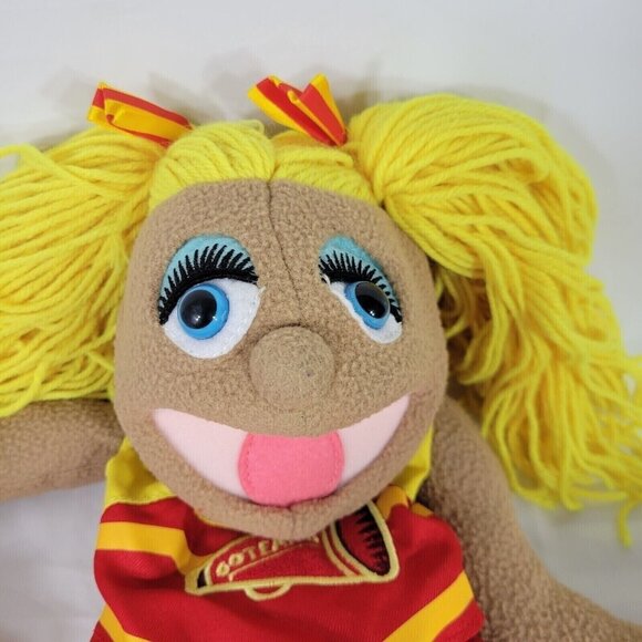Melissa and Doug Pompomovich Cheerleader Hand Puppet Yellow Hair Blue Eye - Picture 2 of 11